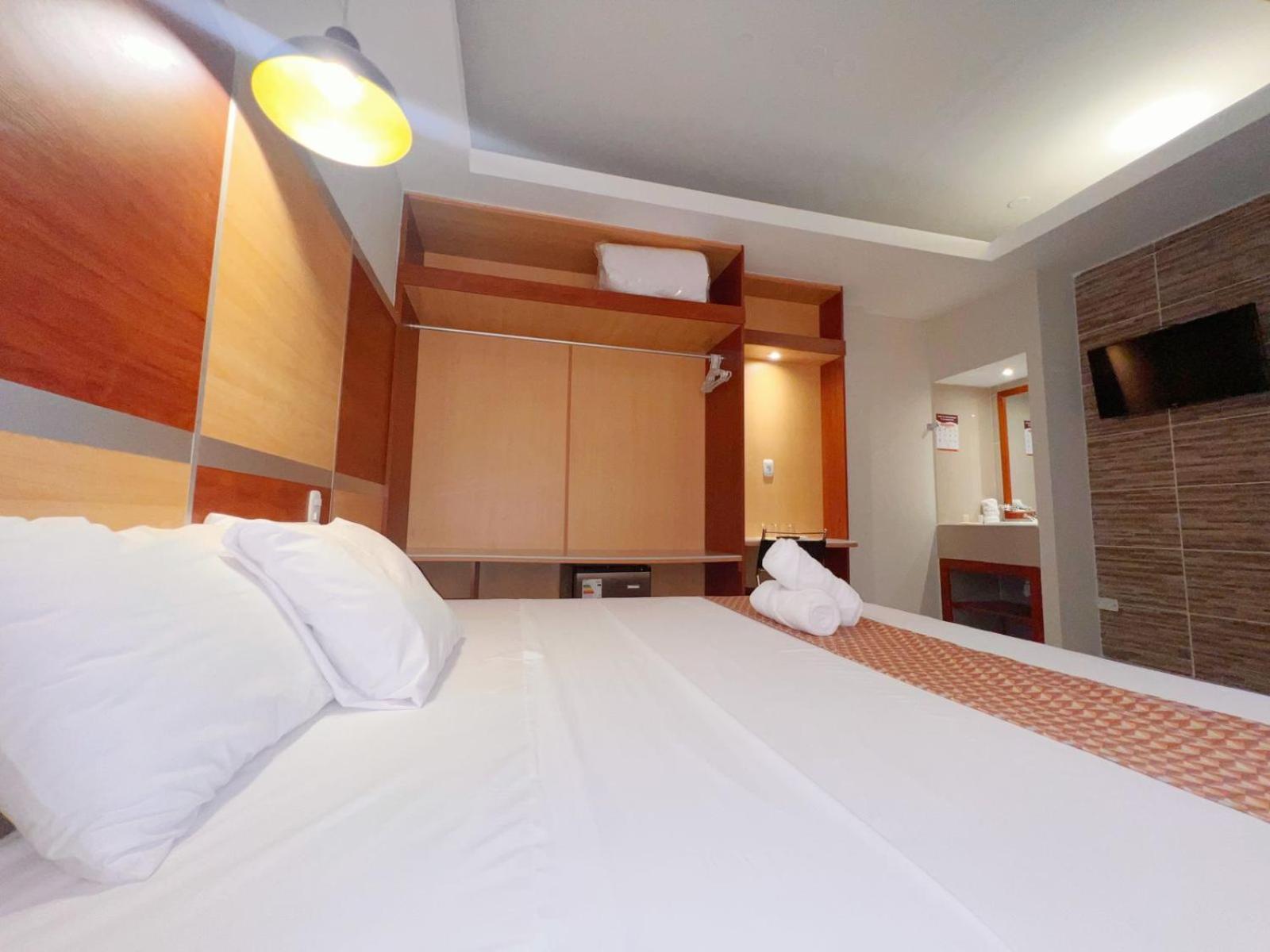 Hotel Nilas Tarapoto Esterno foto